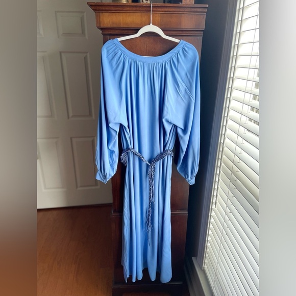 ✨H&M✨100% Viscose Midi Dress - Picture 3 of 9